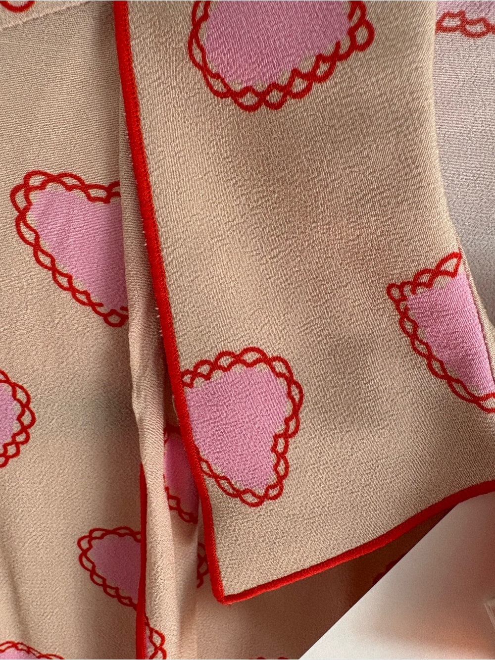LK Bennett NWT Heart  Print Bow Blouse - Picture 7 of 12